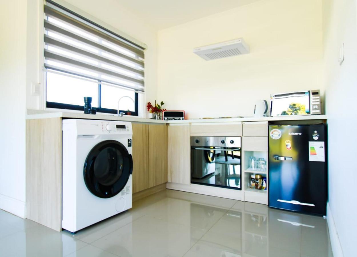 Departamento Canelos, A Metros De Avenida Industrias- Incluye, Netflix Directv Aire Acondicionado, Internet *