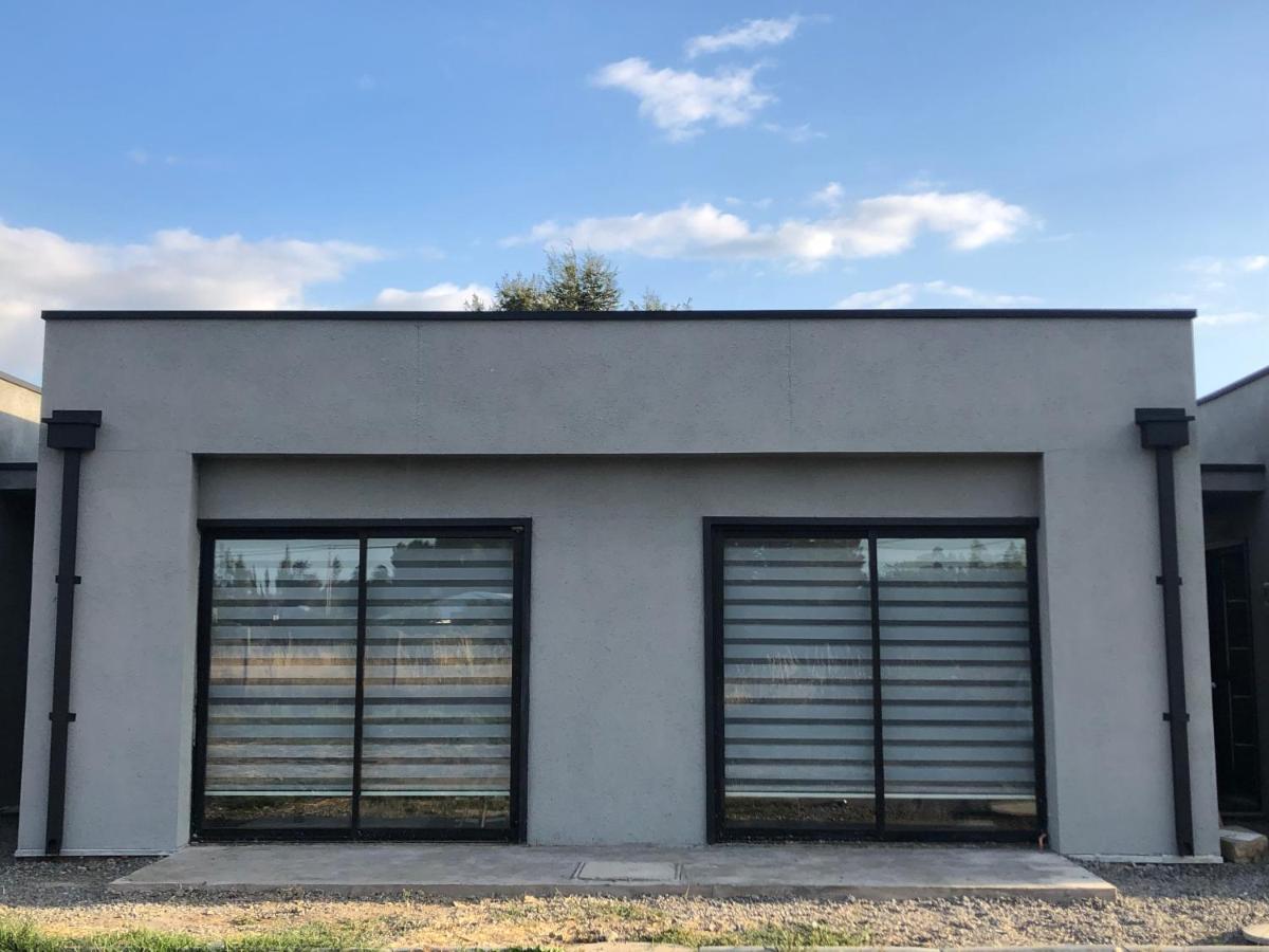 Apartamento Departamento Canelos, A Metros De Avenida Industrias- Incluye, Netflix Directv Aire Acondicionado, Internet